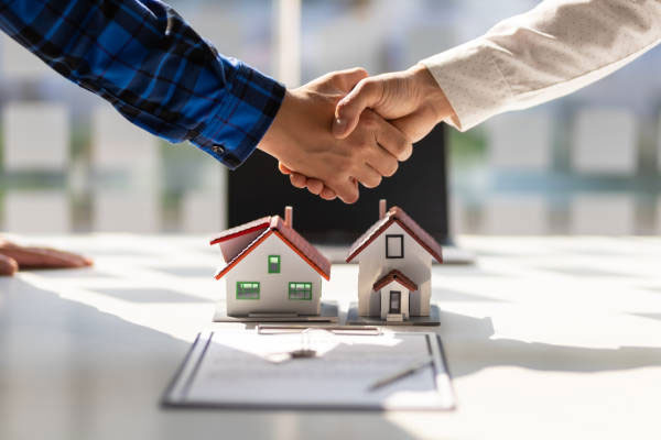 Real-Estate